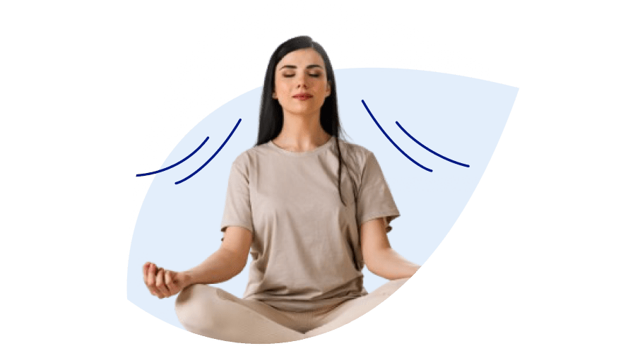 Девушка медитирует